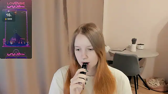 Snapshot of Alyaley chatting on 03-05-25, 03:18 Alyaley online show from 03-05-25, 03:18