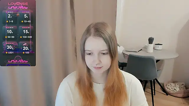 Snapshot of Alyaley chatting on 03-07-25, 12:12 Alyaley online show from 03-07-25, 12:12
