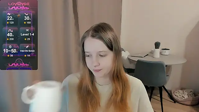Snapshot of Alyaley chatting on 03-17-25, 04:43 Alyaley online show from 03-17-25, 04:43