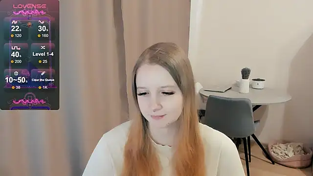 Snapshot of Alyaley chatting on 03-22-25, 10:17 Alyaley online show from 03-22-25, 10:17