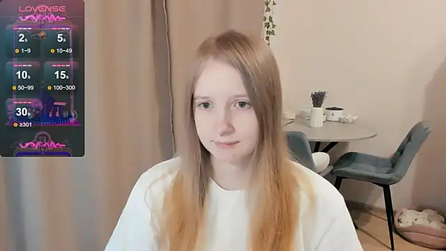Snapshot of Alyaley chatting on 09-19-25, 04:18 Alyaley online show from 09-19-25, 04:18