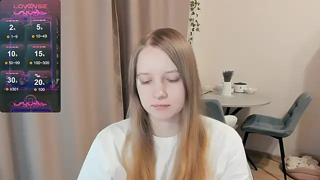 Snapshot of Alyaley chatting on 10-06-25, 08:39 Alyaley online show from 10-06-25, 08:39