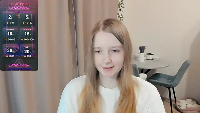 Snapshot of Alyaley chatting on 10-11-25, 06:56 Alyaley online show from 10-11-25, 06:56