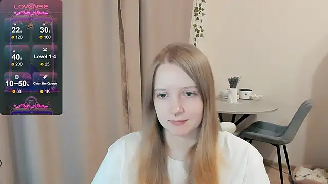 Snapshot of Alyaley chatting on 10-13-25, 06:41 Alyaley online show from 10-13-25, 06:41