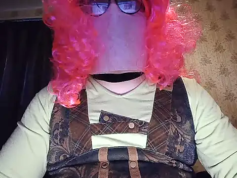 Crossdresser Elena online show from 06-13-26, 03:54