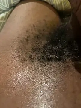 Snapshot of brosky-sx chatting on 02-16-25, 06:32 brosky-sx online show from 02-16-25, 06:32