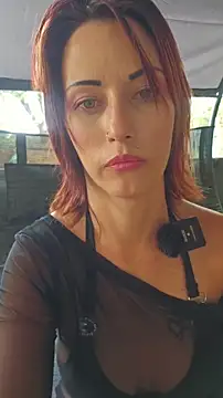 Snapshot of Astoria_Moon chatting on 12-04-25, 10:46 Astoria Moon online show from 12-04-25, 10:46