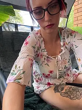 Snapshot of Astoria_Moon chatting on 02-17-26, 10:12 Astoria Moon online show from 02-17-26, 10:12