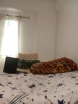 Bella045 online show from 01-19-25, 12:28