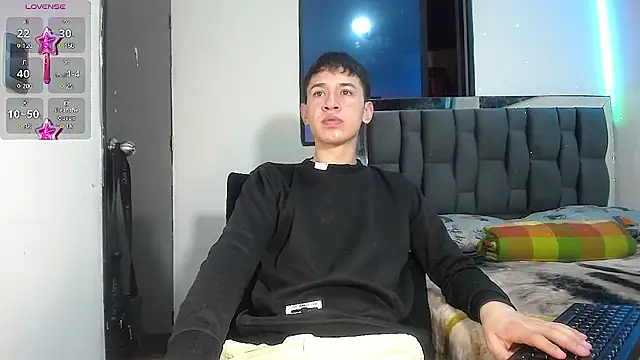 Mr daren  online show from 03-18-25, 02:04