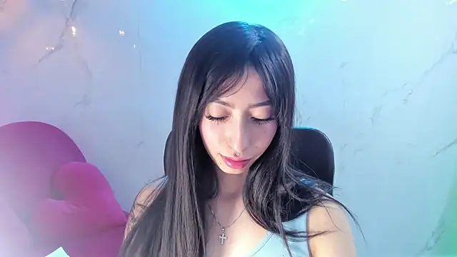 Snapshot of LilithCooperr_ chatting on 11-11-25, 10:21 LilithCooperr online show from 11-11-25, 10:21