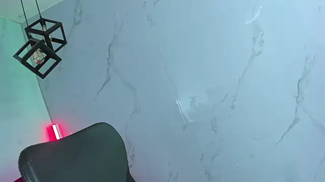 Snapshot of LilithCooperr_ chatting on 11-14-25, 10:18 LilithCooperr online show from 11-14-25, 10:18