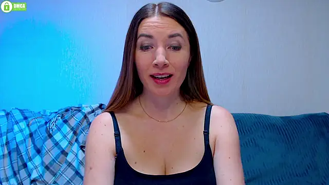 Snapshot of Sweet___Amelia chatting on 09-24-25, 01:47 Sweet Amelia online show from 09-24-25, 01:47