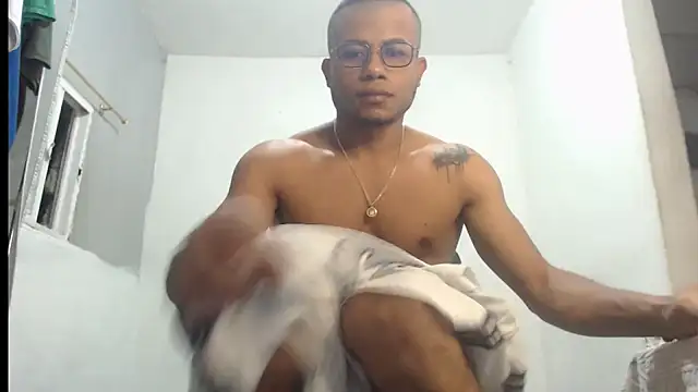 grandominantex1 online show from 09-26-25, 01:20