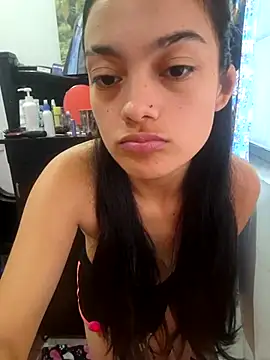 Snapshot of littlemelii chatting on 01-06-25, 09:22 littlemelii online show from 01-06-25, 09:22