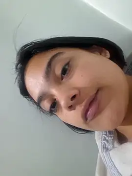 Snapshot of littlemelii chatting on 12-01-25, 11:21 littlemelii online show from 12-01-25, 11:21