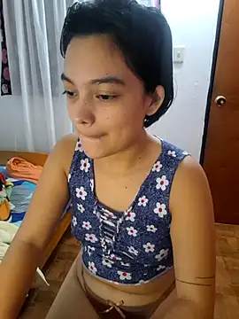littlemelii online show from 04-20-26, 07:04