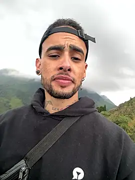 Snapshot of Seth_Owner chatting on 01-10-26, 10:14 Seth Owner online show from 01-10-26, 10:14