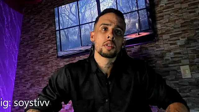 Snapshot of Seth_Owner chatting on 02-06-26, 01:10 Seth Owner online show from 02-06-26, 01:10