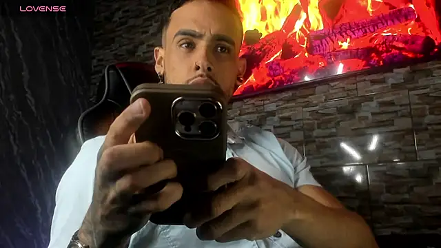 Snapshot of Seth_Owner chatting on 02-26-26, 01:37 Seth Owner online show from 02-26-26, 01:37