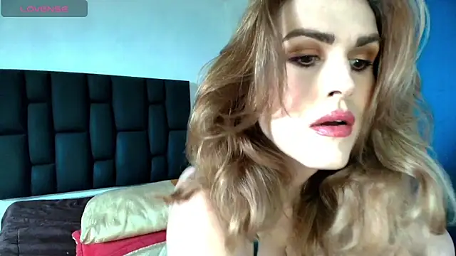 Aurora doll23 online show from 04-28-26, 07:52