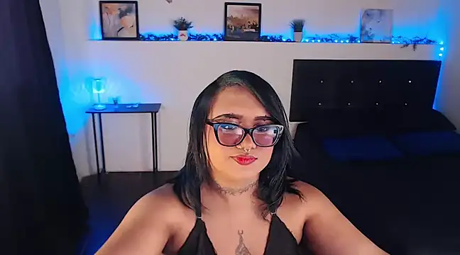 LiaScarlett online show from 12-20-24, 06:45