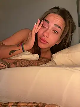 Alisa-Marie online show from 03-22-25, 07:57