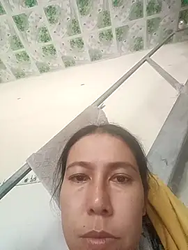 Snapshot of 2HotAsain4u chatting on 02-20-25, 01:03 2HotAsain4u online show from 02-20-25, 01:03