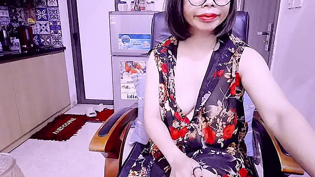 Miu-Le online show from 04-26-26, 03:32