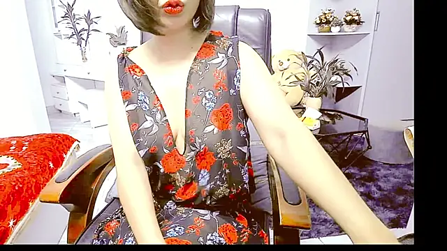 Miu-Le online show from 05-13-26, 10:56