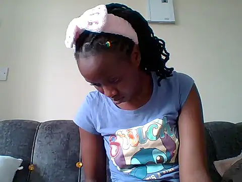 Snapshot of sexy_darleen23 chatting on 12-22-24, 11:22 sexy darleen23 online show from 12-22-24, 11:22