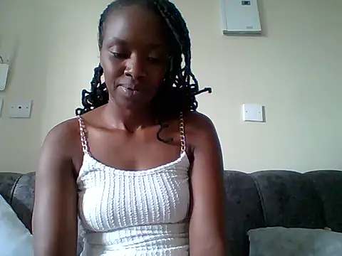 Snapshot of sexy_darleen23 chatting on 12-23-24, 09:05 sexy darleen23 online show from 12-23-24, 09:05