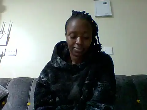 Snapshot of sexy_darleen23 chatting on 12-23-24, 06:27 sexy darleen23 online show from 12-23-24, 06:27