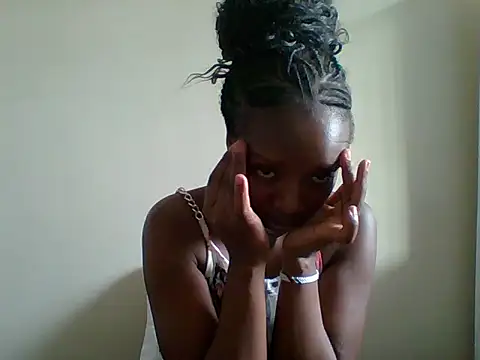 Snapshot of sexy_darleen23 chatting on 03-18-25, 10:36 sexy darleen23 online show from 03-18-25, 10:36