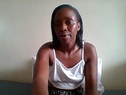 Snapshot of sexy_darleen23 chatting on 03-18-25, 01:42 sexy darleen23 online show from 03-18-25, 01:42