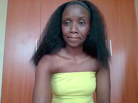 Snapshot of sexy_darleen23 chatting on 10-10-25, 10:47 sexy darleen23 online show from 10-10-25, 10:47