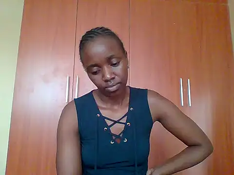 Snapshot of sexy_darleen23 chatting on 10-17-25, 09:34 sexy darleen23 online show from 10-17-25, 09:34