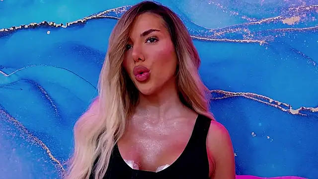 ClaraHazel online show from 02-28-25, 03:37