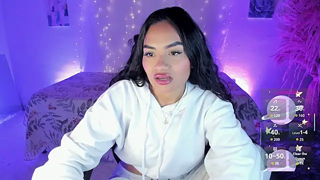 Snapshot of Riana_Kean chatting on 12-22-25, 02:52 Riana Kean online show from 12-22-25, 02:52