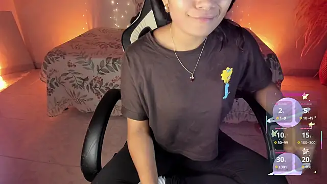 Snapshot of Riana_Kean chatting on 01-11-26, 02:27 Riana Kean online show from 01-11-26, 02:27