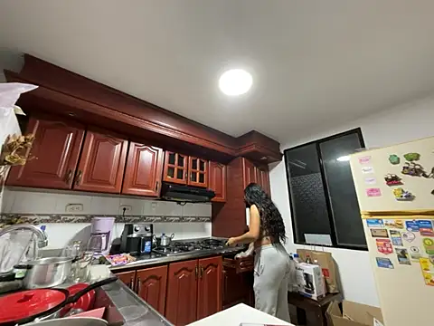 Snapshot of Riana_Kean chatting on 01-16-26, 11:42 Riana Kean online show from 01-16-26, 11:42