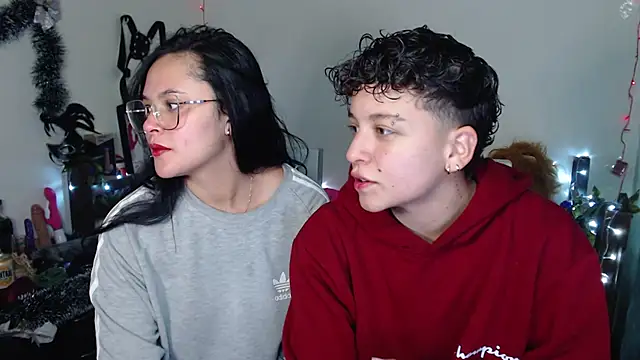 Snapshot of 01antoniafranco chatting on 12-14-24, 04:23 01antoniafranco online show from 12-14-24, 04:23