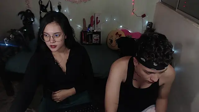 Snapshot of 01antoniafranco chatting on 02-19-25, 02:12 01antoniafranco online show from 02-19-25, 02:12