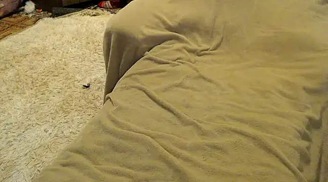  Kitti  online show from 01-24-25, 06:04