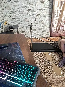  Kitti  online show from 02-25-25, 10:07