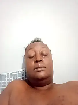 Snapshot of Eroticchocolate91 chatting on 10-27-25, 04:27 Eroticchocolate91 online show from 10-27-25, 04:27