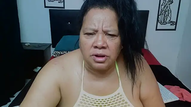 Shanttal0272 online show from 12-04-25, 02:59