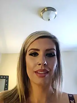 ellieconradxo online show from 12-30-24, 06:16