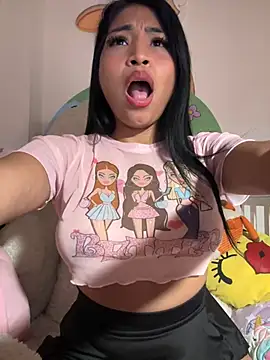 Snapshot of Pocahontascute_33 chatting on 03-11-25, 11:33 Pocahontascute 33 online show from 03-11-25, 11:33