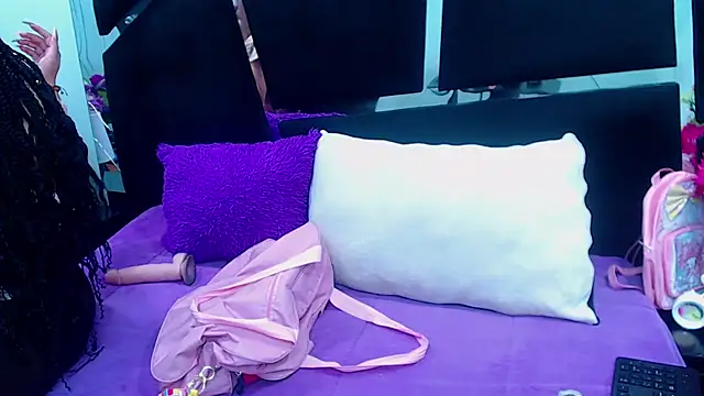 Cocoo Nuth online show from 01-10-25, 03:07